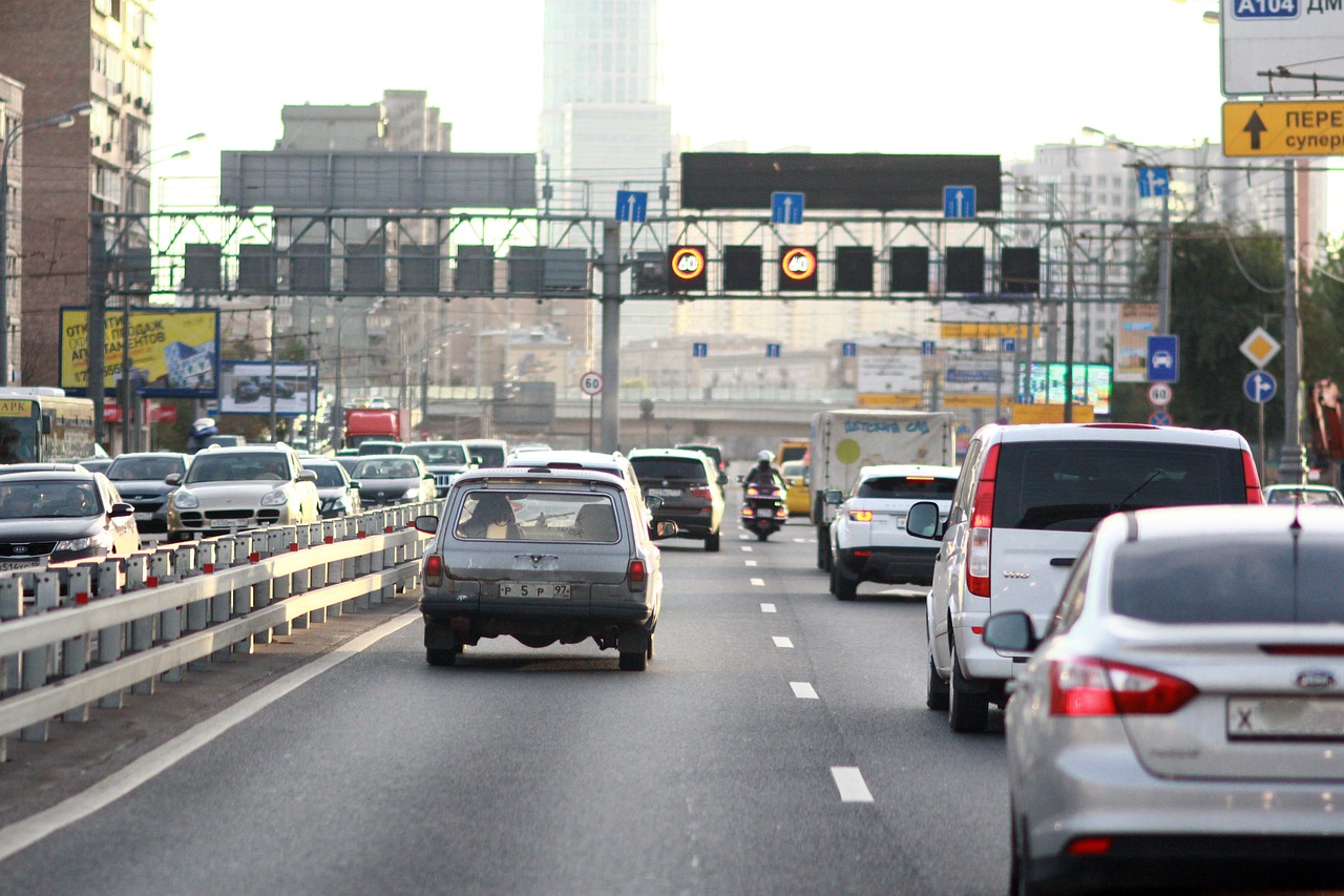 手头钱不够又想买电动物流车 看看这三种租售方案能满足你吗？