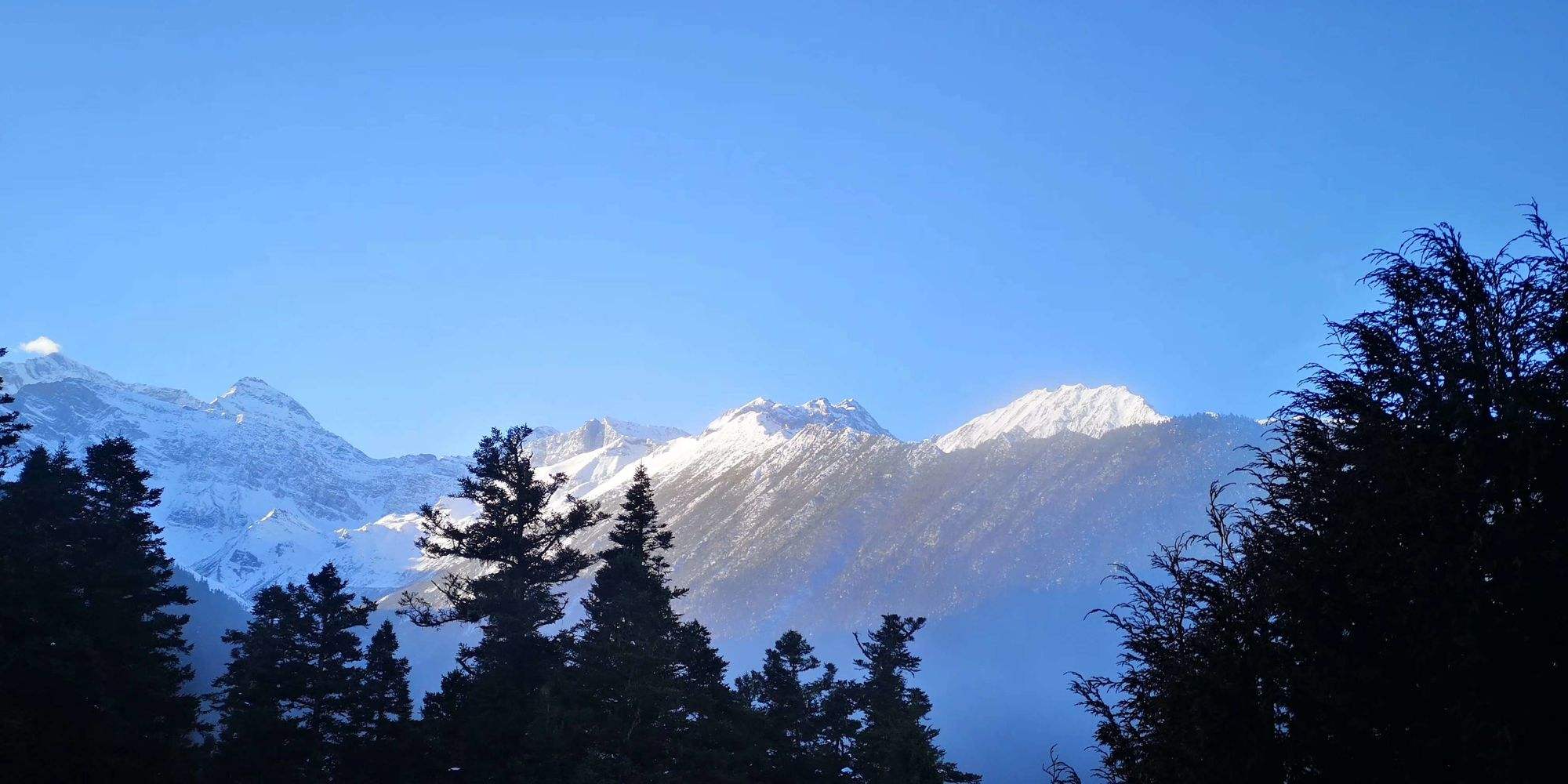 九寨沟雪山攻略旅游 九寨沟雪山海拔多少米