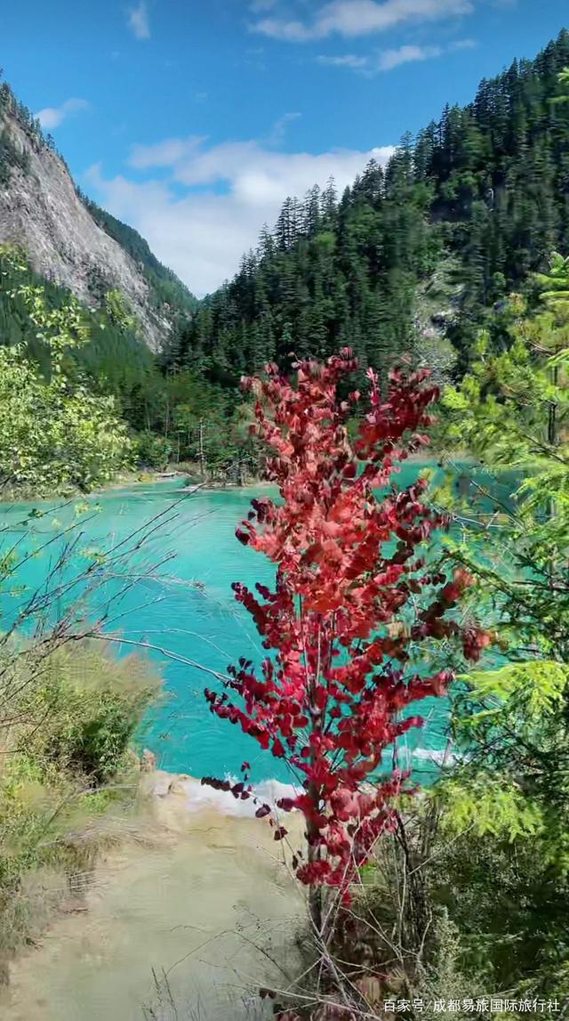 暑假九寨沟旅游攻略穿衣 九寨沟夏日去应穿什么衣服