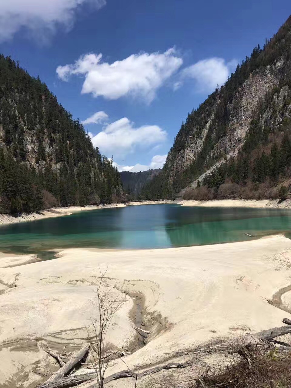 九寨沟旅游攻略4月份景点 九寨沟旅游攻略4月份景点有哪些