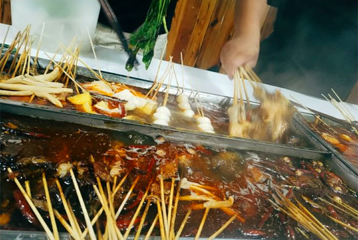 油炸串串香的做法摆摊 油炸串串香的做法及配方