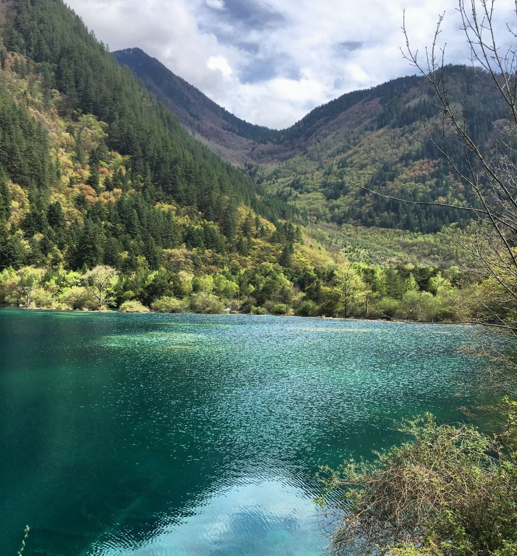 广元到九寨沟旅游穿搭攻略 广元到九寨沟自驾游路线景点