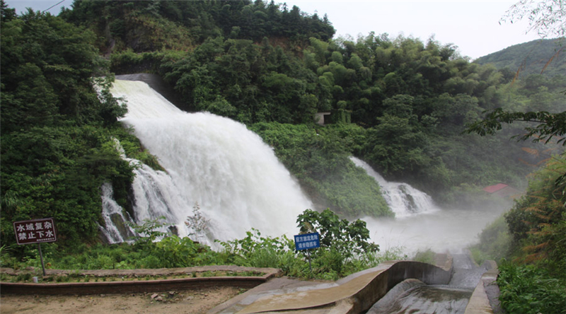 九华山旅游攻略漂流日记 九华山附近漂流哪里最好玩