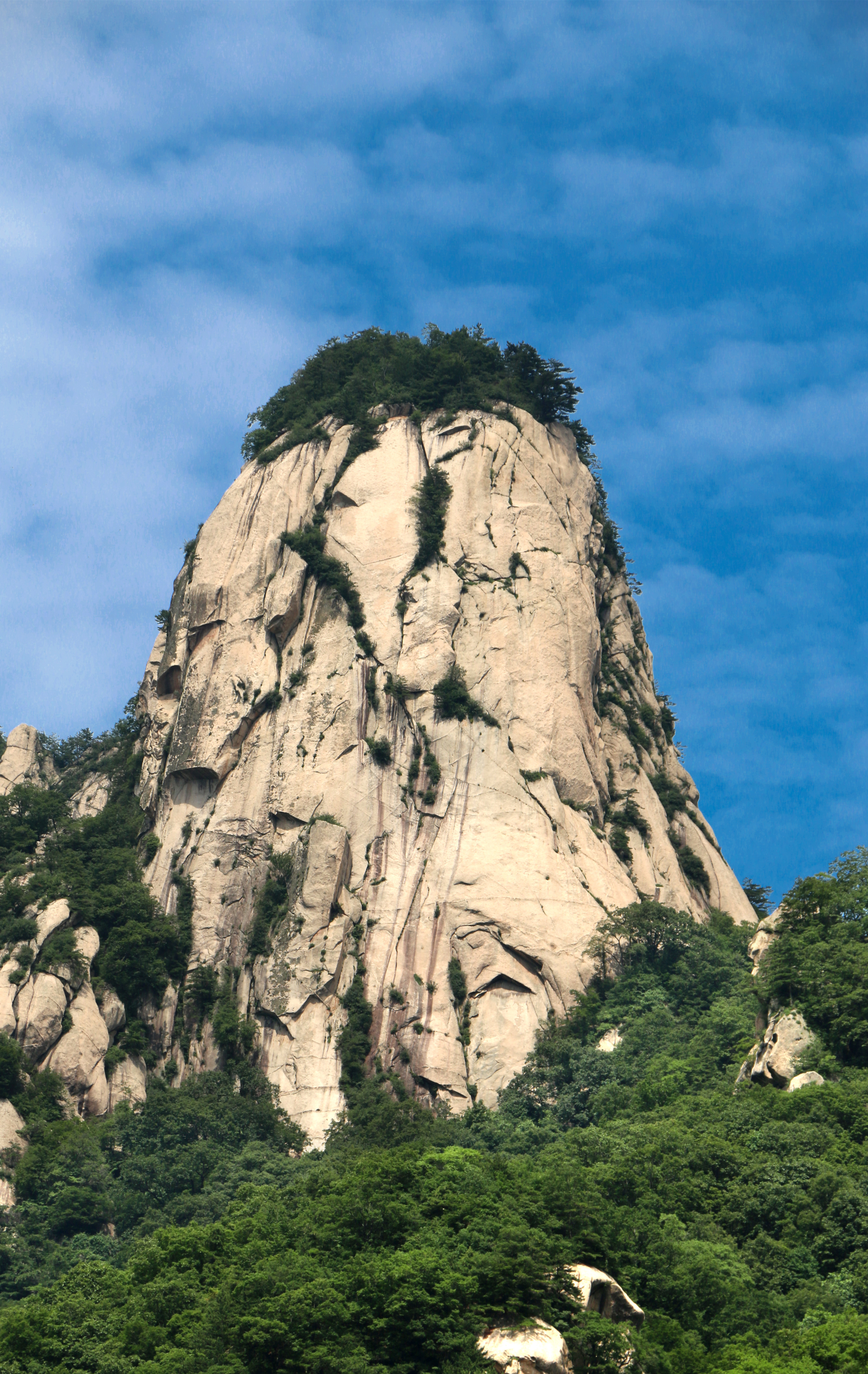 洛阳栾川旅游穿衣攻略 洛阳栾川旅游景点正常开放吗