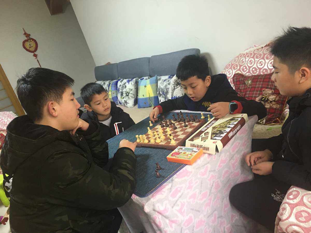 国际象棋双人对战版怎么玩 国际象棋双人对战版怎么玩视频