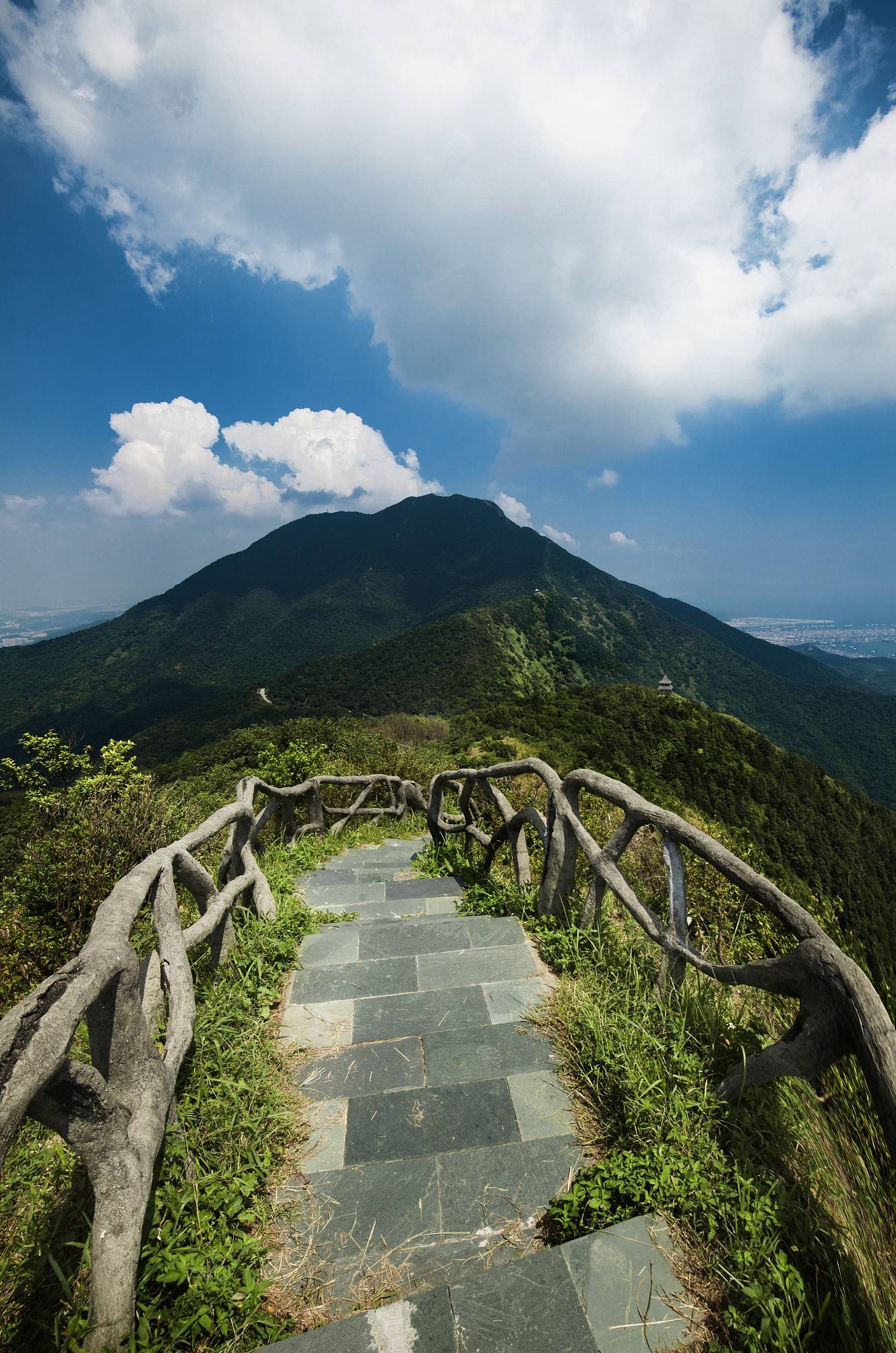 洛阳白云山夏季旅游攻略 