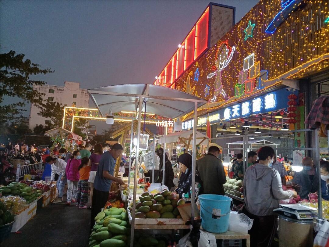 洛阳夜市三亚湾旅游攻略 洛阳小三亚沙滩公园在哪里