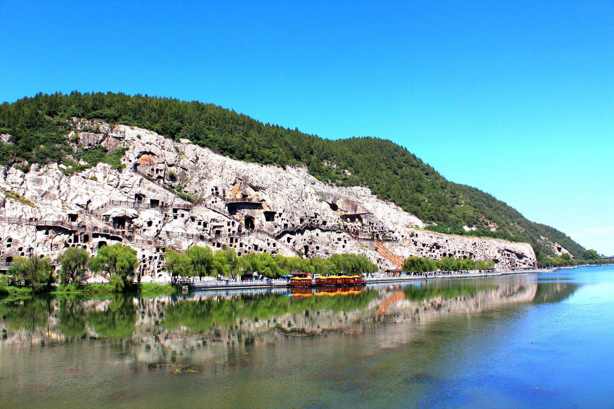 洛阳龙门石窟旅游攻略自驾 洛阳龙门石窟旅游景点大全简介