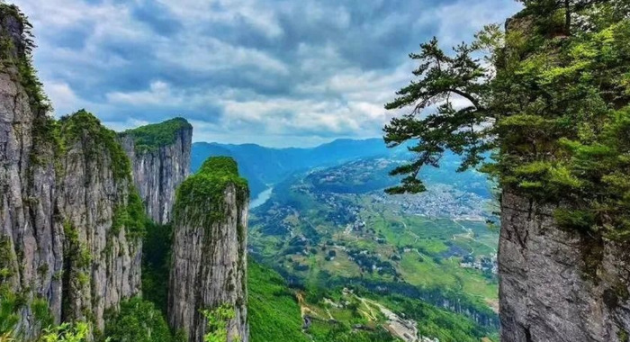 自驾恩施旅游攻略及花费多少钱 自驾恩施旅游攻略及花费多少钱一个月