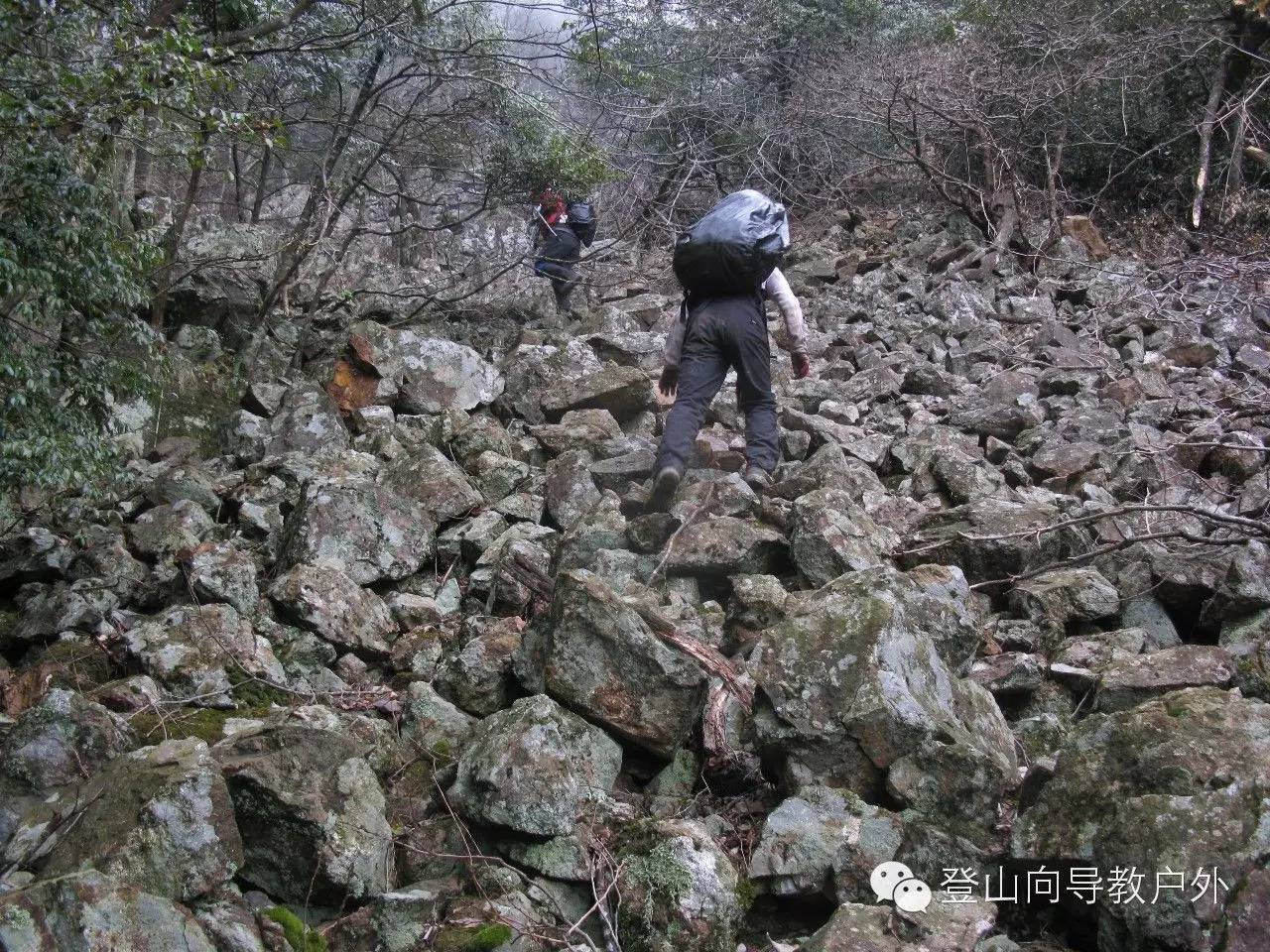 负重爬山的十大好处 负重爬山的十大好处和坏处