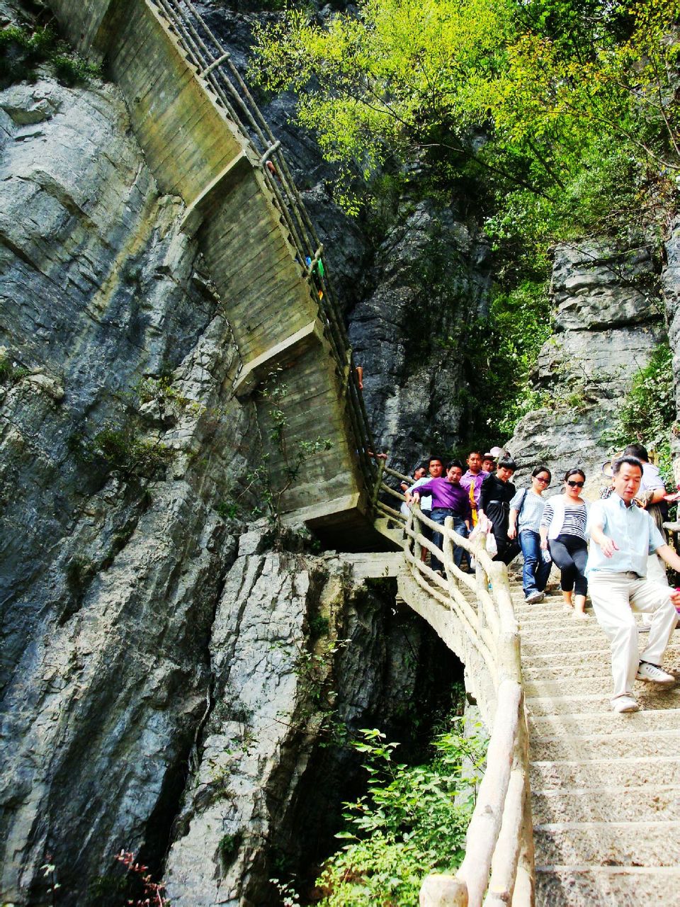 恩施大峡谷旅游一天攻略 恩施大峡谷旅游一天攻略多少钱