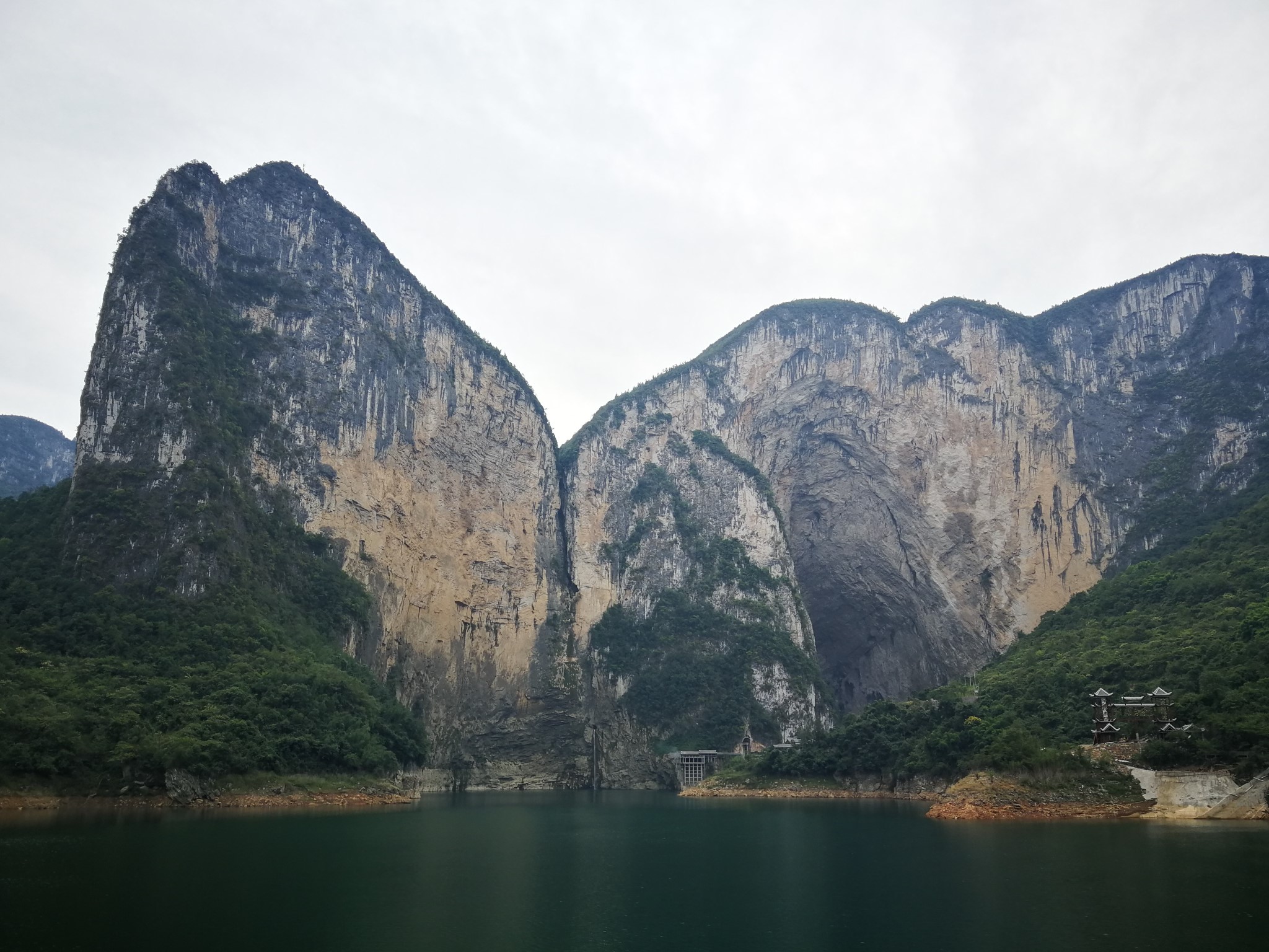 浙江自驾恩施旅游穿搭攻略 自驾恩施旅游攻略自助游攻略